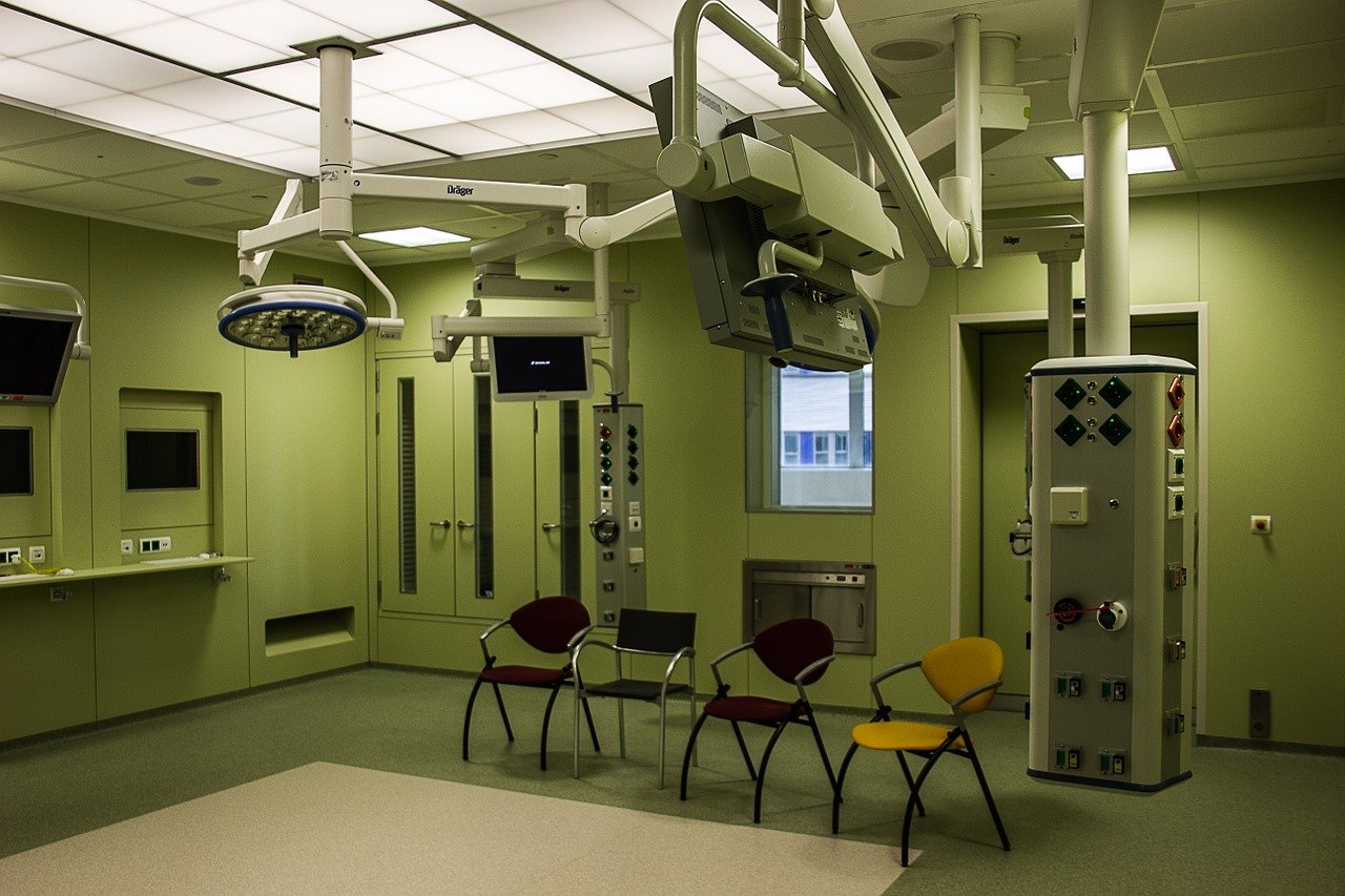 Sala de rayos X con vidrio de protección radiológica
